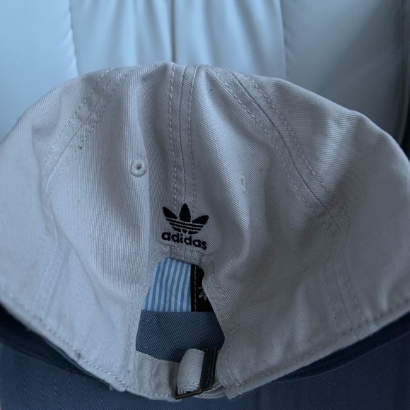 Adidas Tan Hat - Picture 4 of 4